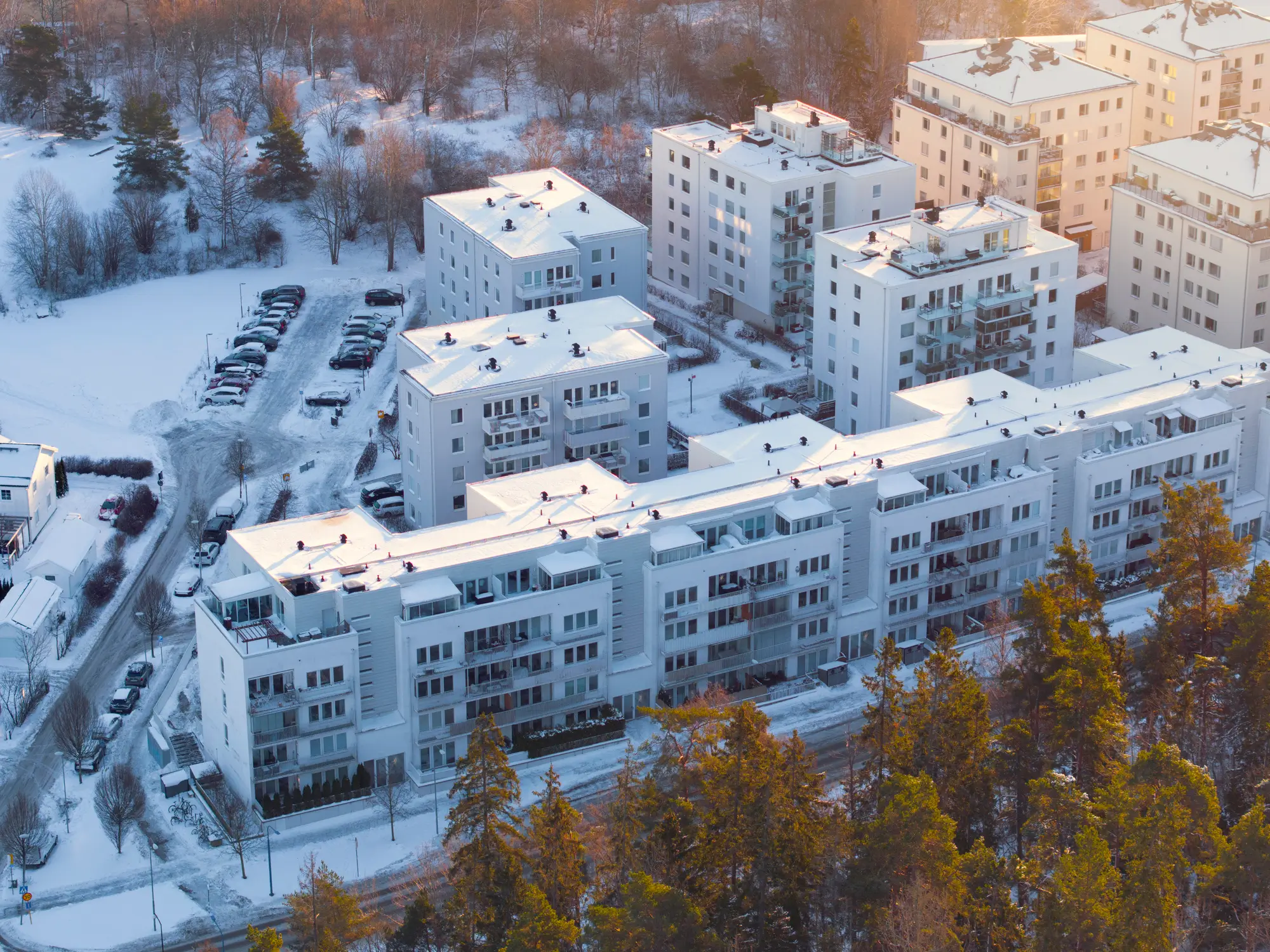 Kerrostaloalue talvella